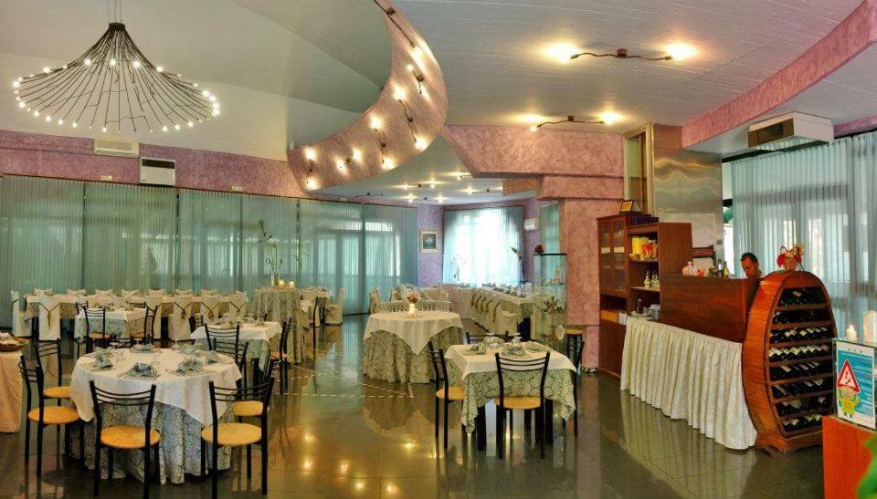 Hotel Il Volturino Calvello Екстериор снимка